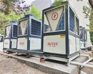 山西工學(xué)院(朔州)澡堂空氣能熱水工程