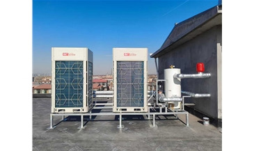 太原小店北格鎮(zhèn)辛村2臺(tái)中廣歐特斯15匹二聯(lián)供機(jī)組安裝完畢