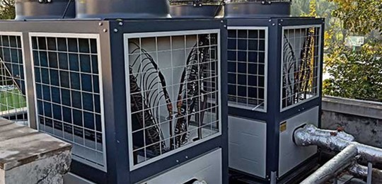 影響空氣源熱泵使用的因素